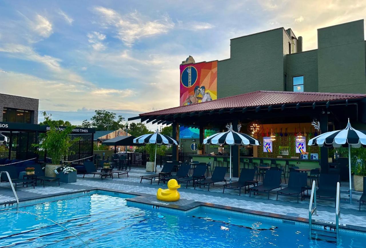 סיינט פיטרסברג Mari Jean Hotel - All Adults Welcome מראה חיצוני תמונה